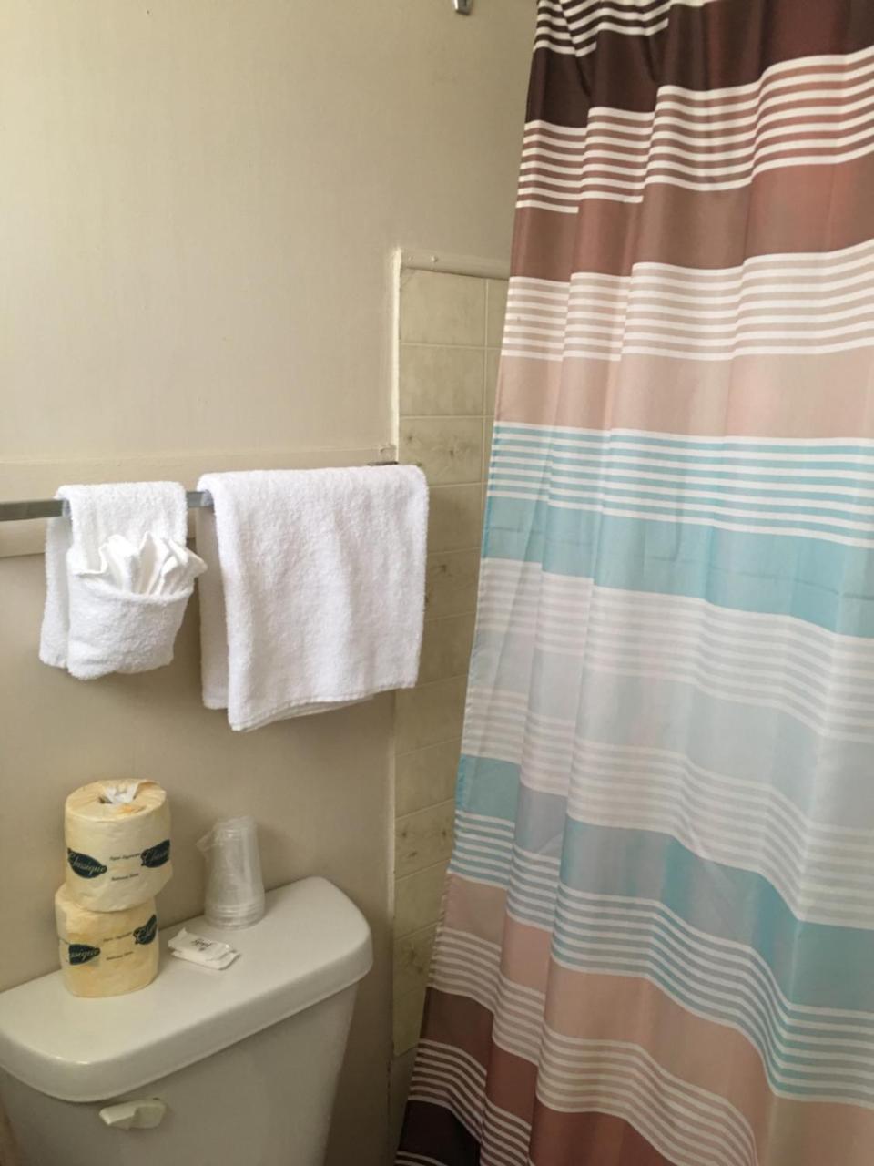 Bluebird Motel Innisfail Ngoại thất bức ảnh