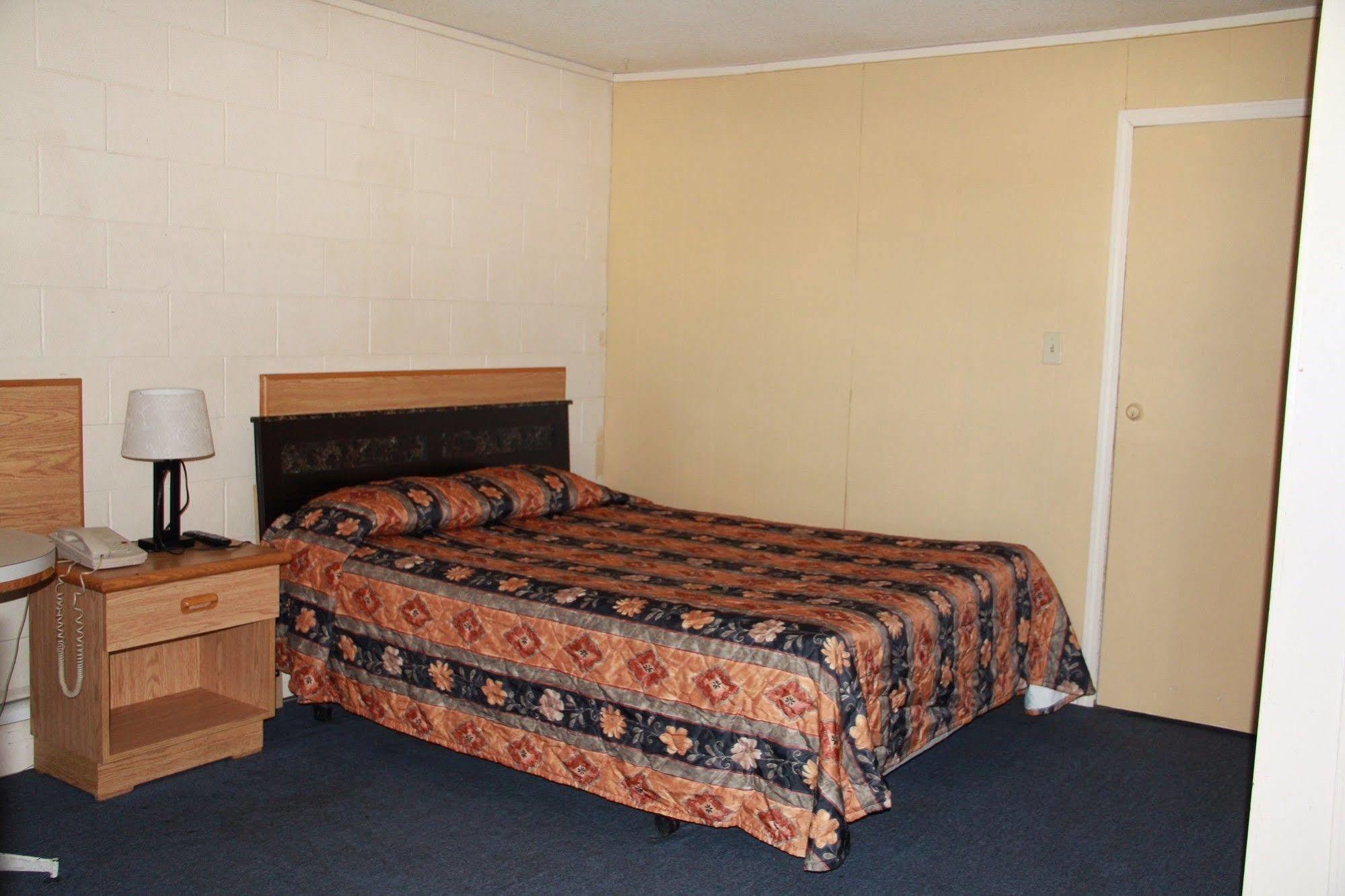 Bluebird Motel Innisfail Ngoại thất bức ảnh