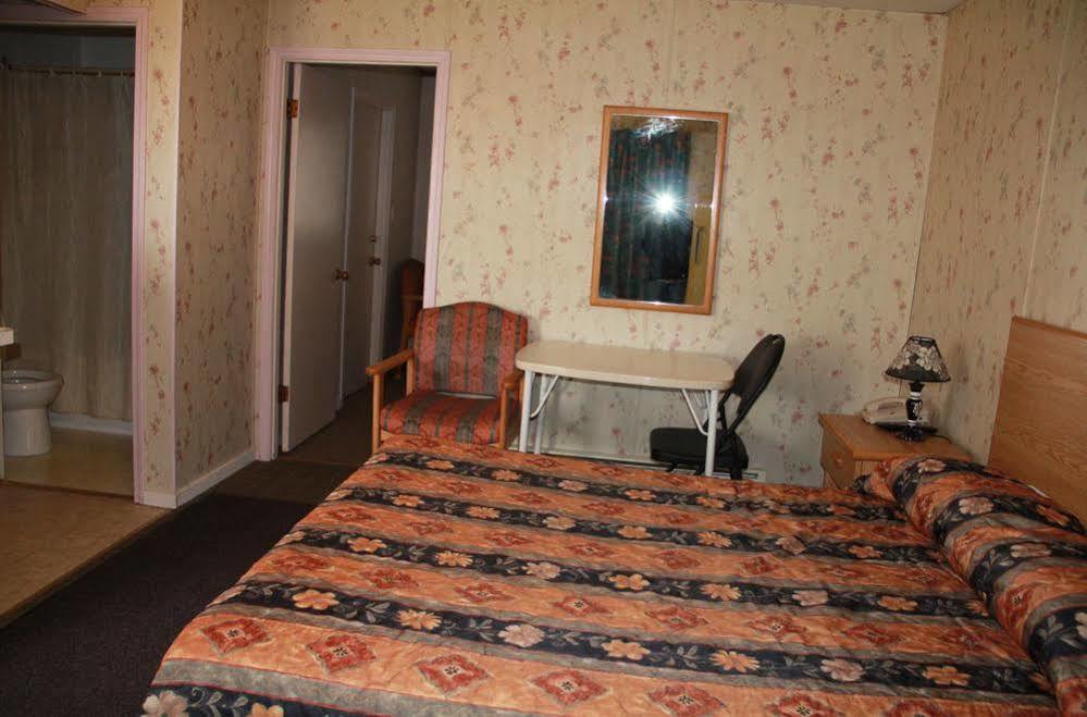 Bluebird Motel Innisfail Ngoại thất bức ảnh